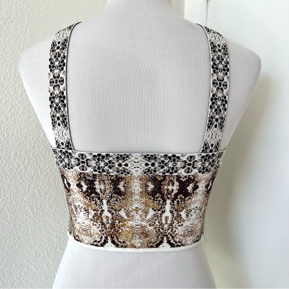 BCBGMaxAzria Snake Print Crop Top - Picture 6 of 9